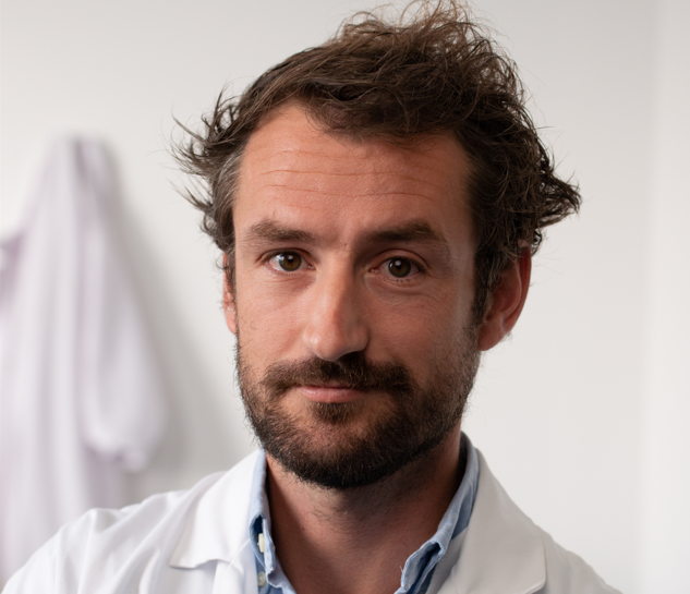 Augustin Coupry – Chirurgien orthopédiste à la clinique Saint Léonard