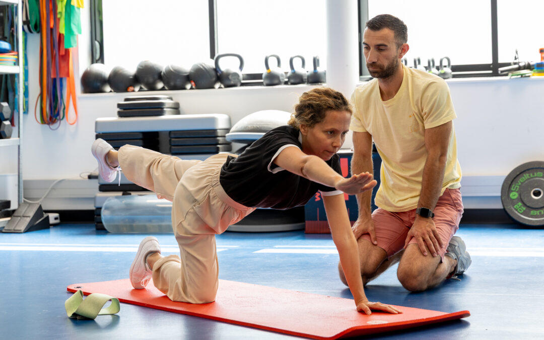 Un mois après chirurgie du dos : rééducation et reprise des activités – Antoine André, Kinésithérapeute au Centre medico sportif de l&rsquo;Ouest de la Clinique Saint-Léonard – Angers